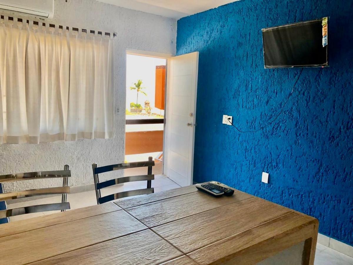 Playa Suites 마사틀란 외부 사진