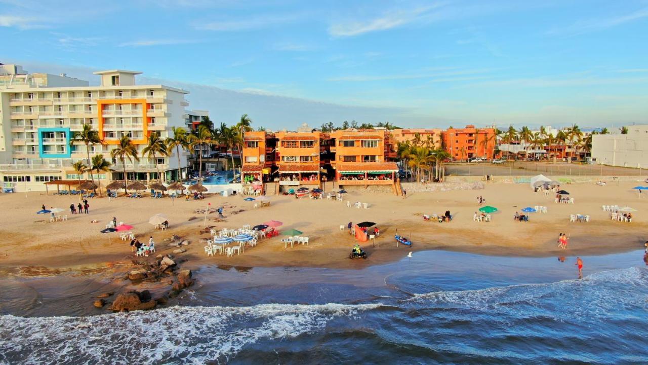 Playa Suites 마사틀란 외부 사진