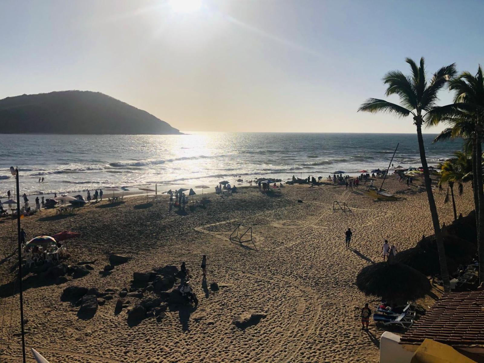 Playa Suites 마사틀란 객실 사진