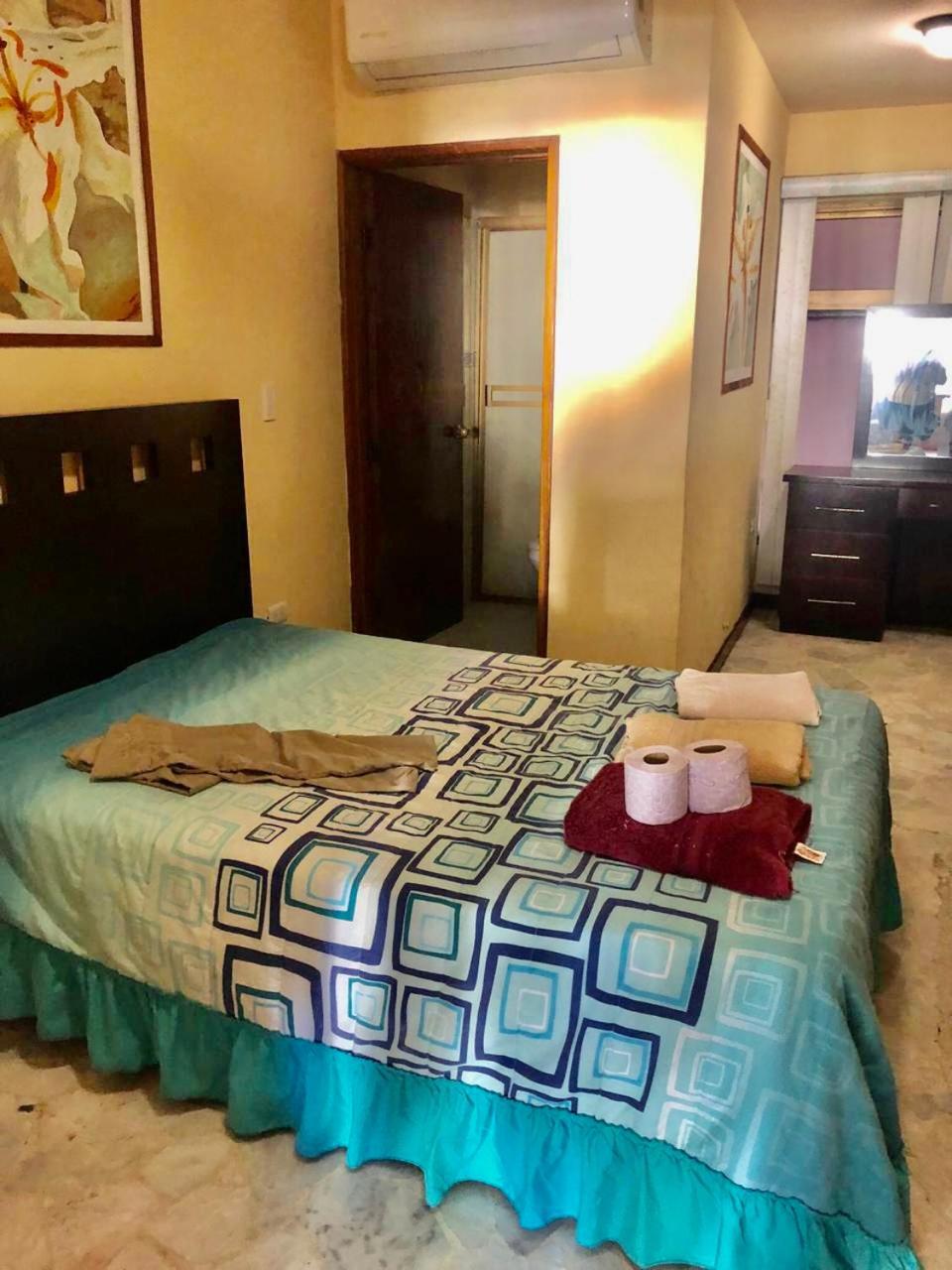 Playa Suites 마사틀란 객실 사진