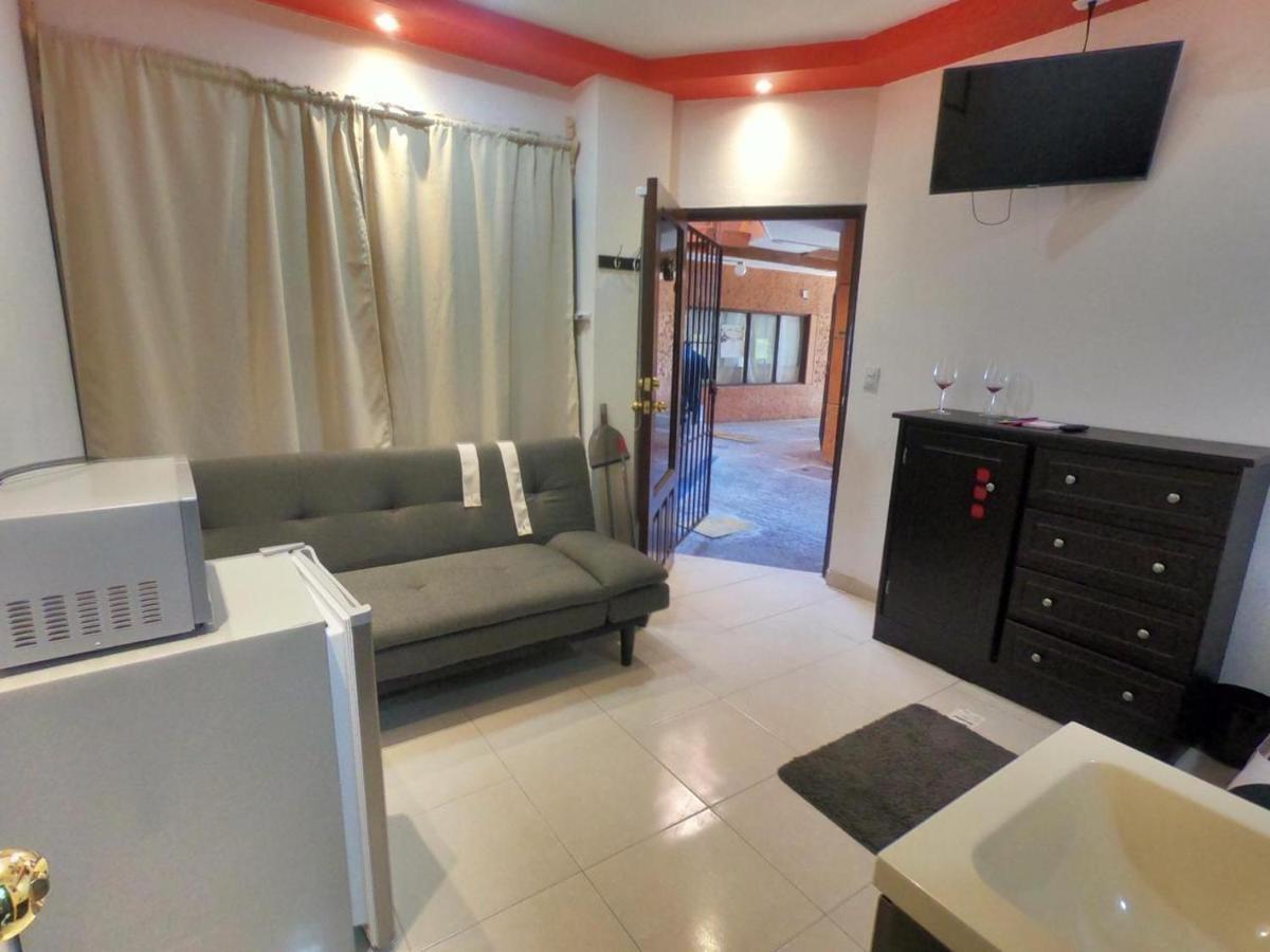 Playa Suites 마사틀란 외부 사진
